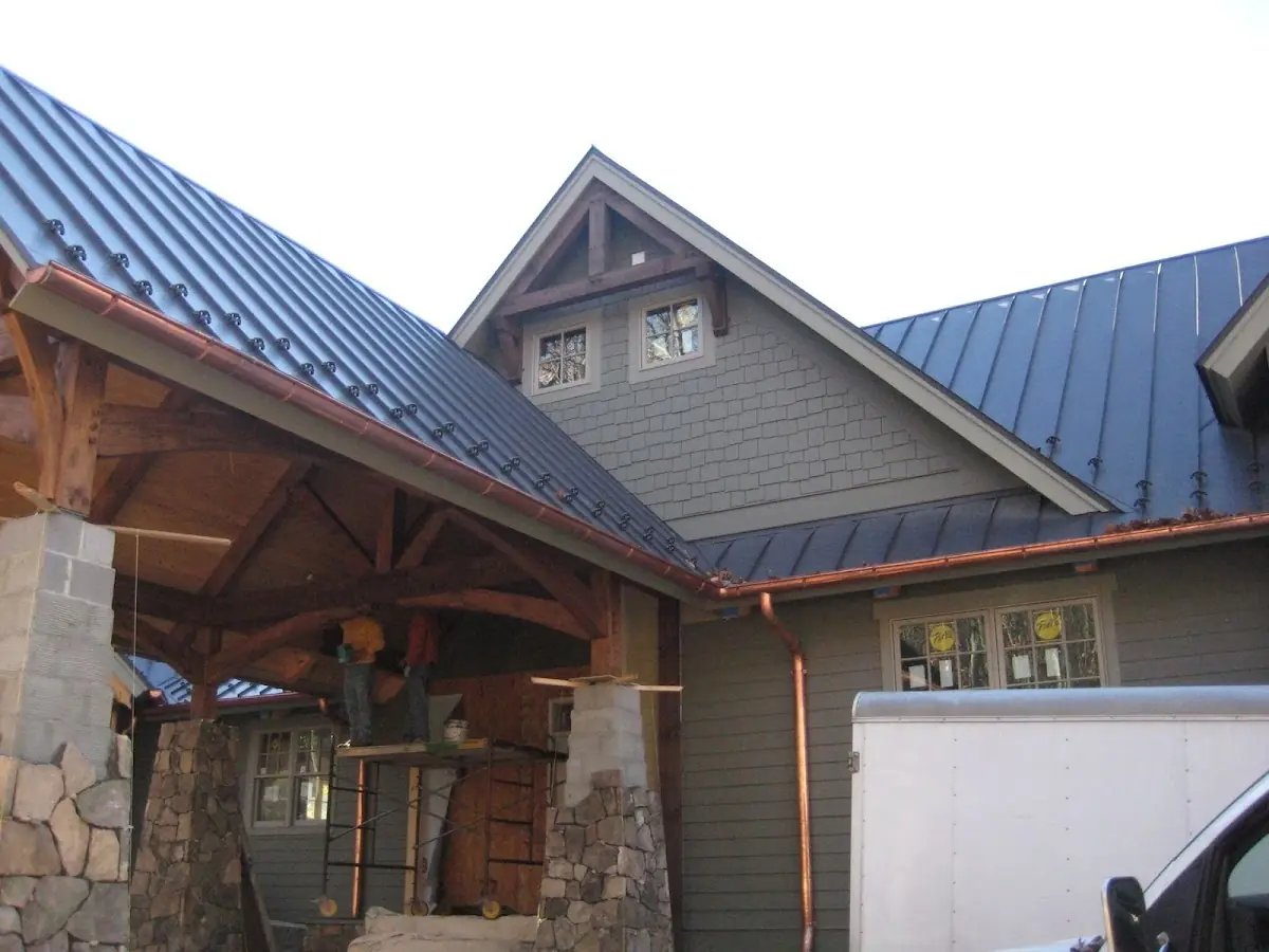 Craftsman Roofing team delivering quality roofing work in Pine Bluff